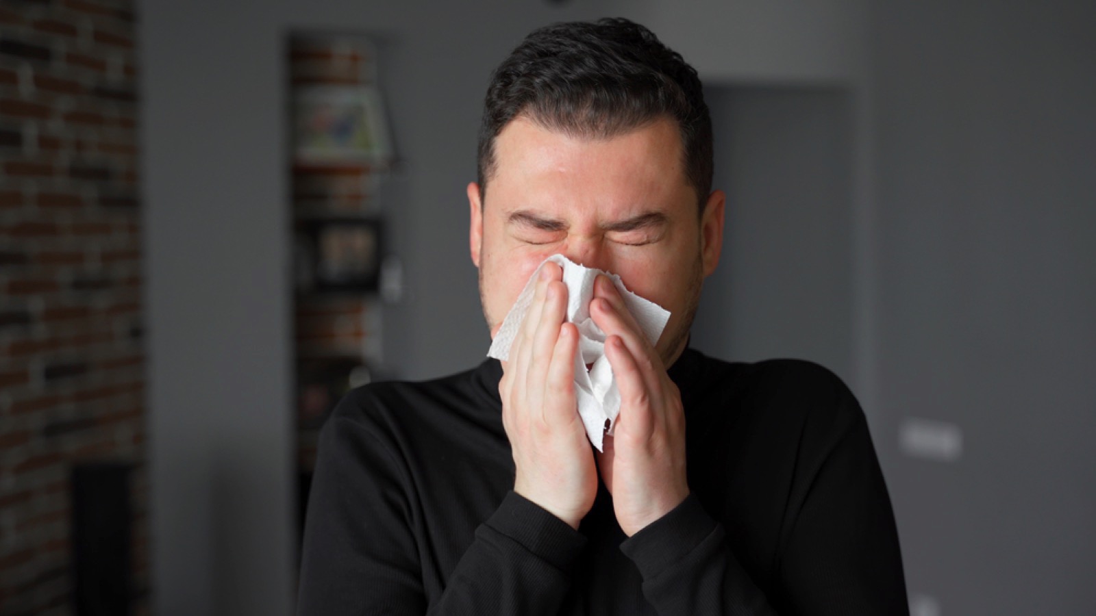 Etiquette on the Decline: Basic Manners Younger Generations Are No Longer Taught 66 Man sneezing